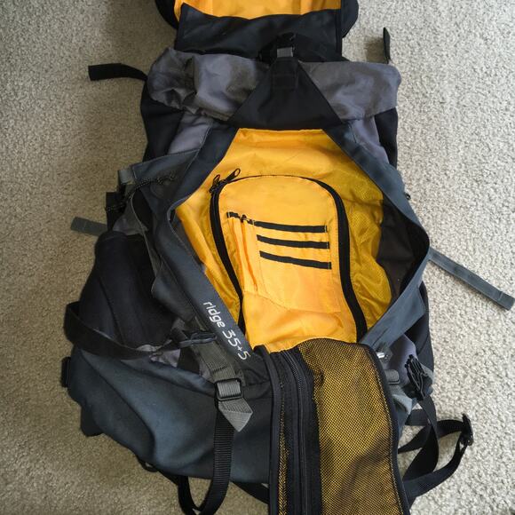 Sprayway Ridge 35L +5 Day Pack Backpack Survival Rucksack Bag Hiking Grey Black - Picture 9 of 15